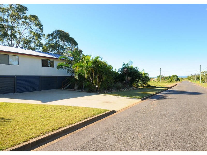 10 Sandpiper Street, River Heads QLD 4655