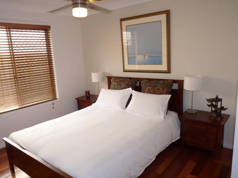 4 Hoberg Ct, Kawungan QLD 4655