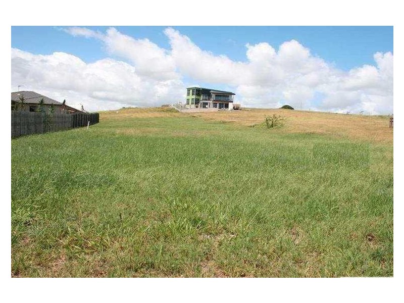 20 Teresa St, Nikenbah QLD 4655