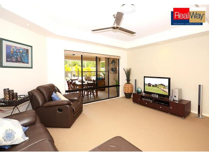 Lot2/32-34 Hughes Rd, Urangan QLD 4655