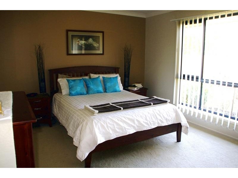 13 Magellan Cct, Urraween QLD 4655
