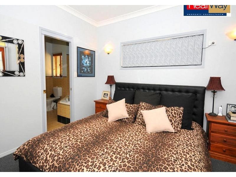 2 Waigani Ave, Kawungan QLD 4655