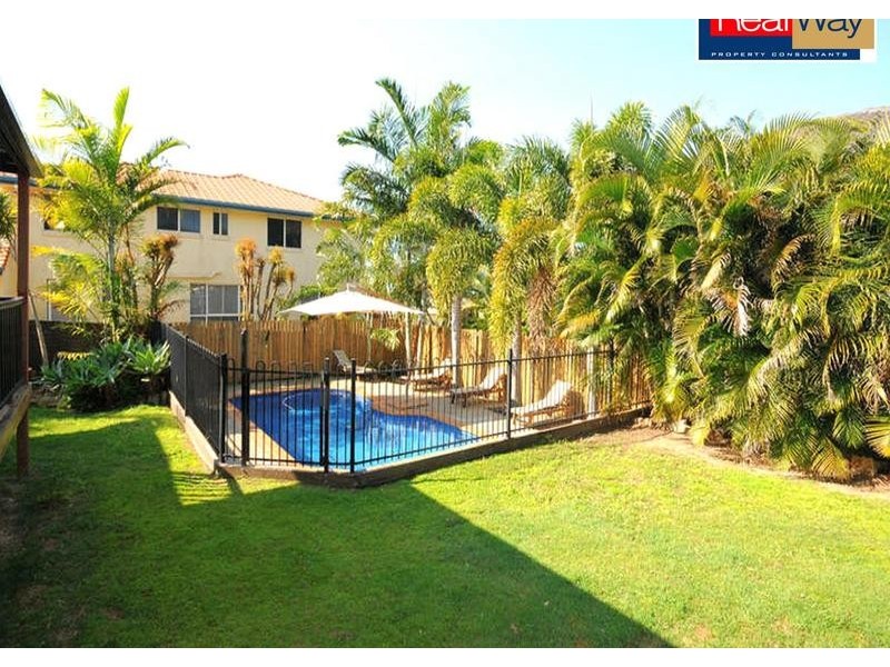 2 Waigani Ave, Kawungan QLD 4655