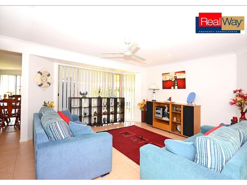 56 Heather Way, Urraween QLD 4655