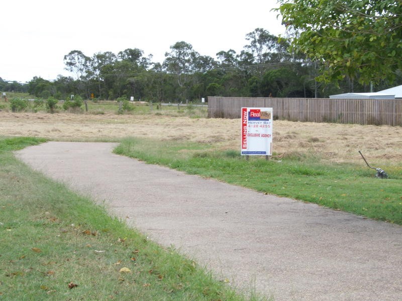 21 Bay Park Rd, Wondunna QLD 4655