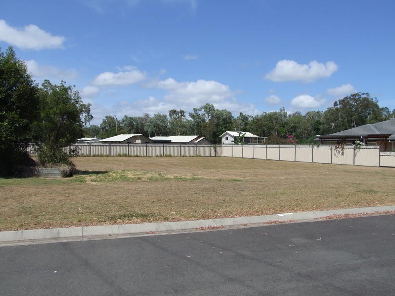 2 Coles Ct, Toogoom QLD 4655
