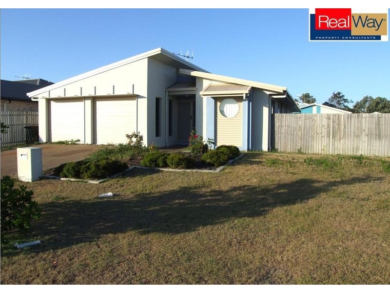 8 Beach Walk Ct, Toogoom QLD 4655