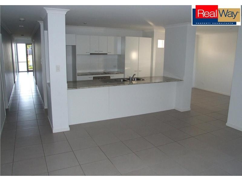 8 Beach Walk Ct, Toogoom QLD 4655