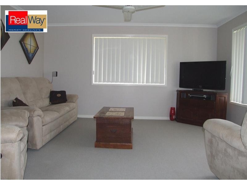 91 Endeavour Way, Eli Waters QLD 4655