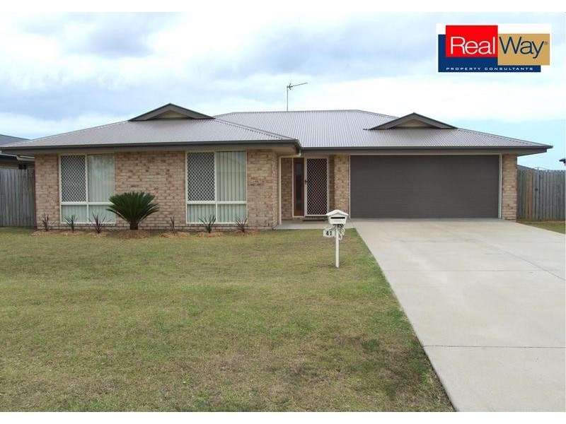41 Bunya Crt, Eli Waters QLD 4655