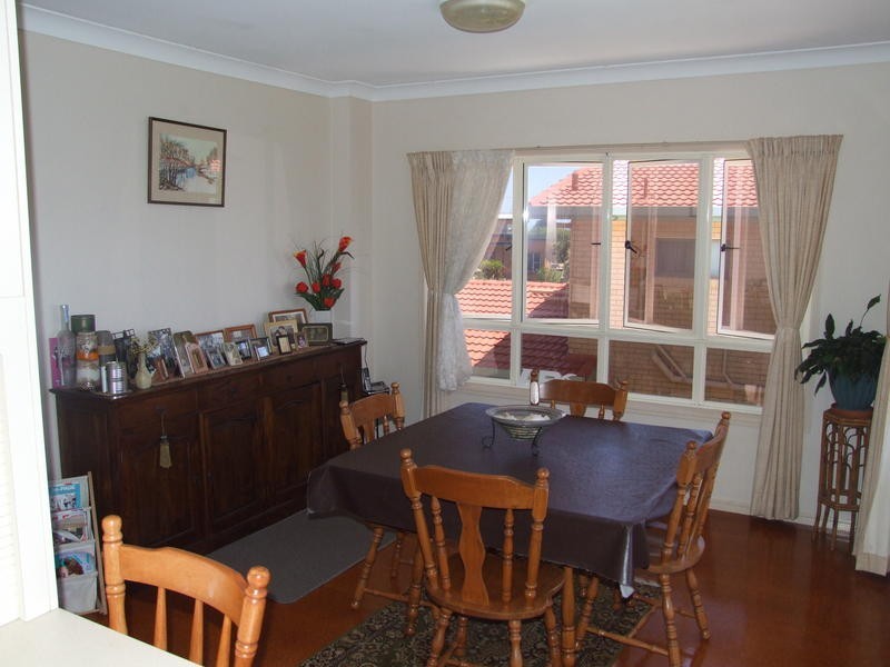 99 Esplanade, Point Vernon QLD 4655