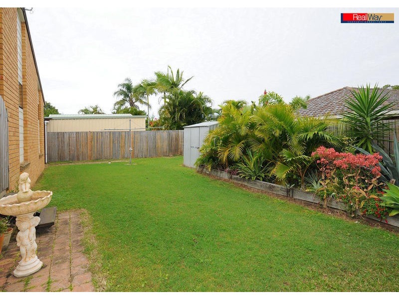 110 Corser St, Point Vernon QLD 4655