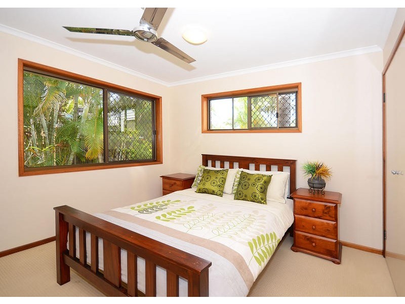 21 Alexander Street, Torquay QLD 4655