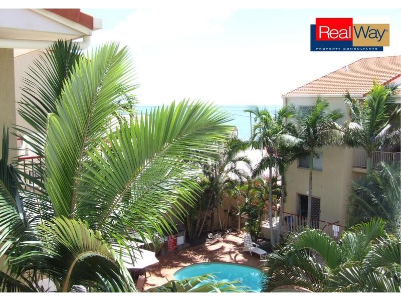 12/ 566 Charlton Esplanade, Urangan QLD 4655