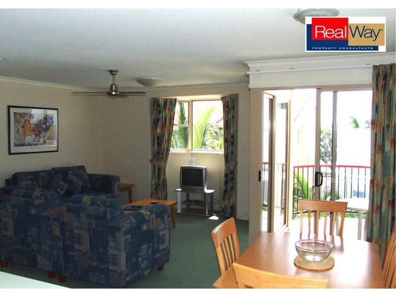 12/ 566 Charlton Esplanade, Urangan QLD 4655