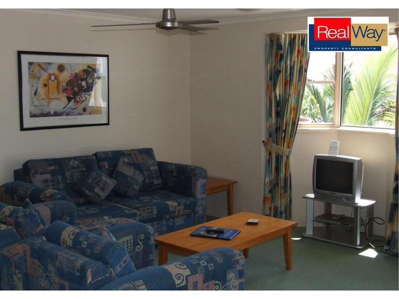 12/ 566 Charlton Esplanade, Urangan QLD 4655