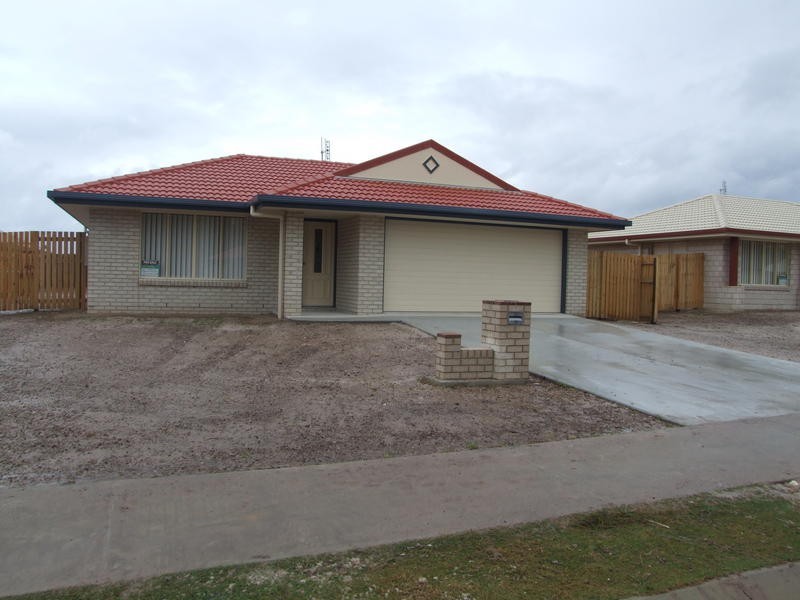 Lot 3 Crystal Crt, Urangan QLD 4655