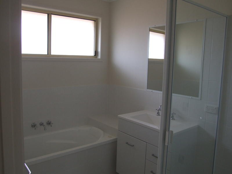 Lot 3 Crystal Crt, Urangan QLD 4655