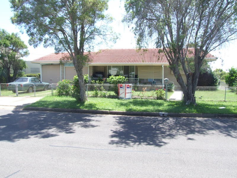 184 Long St, Point Vernon QLD 4655