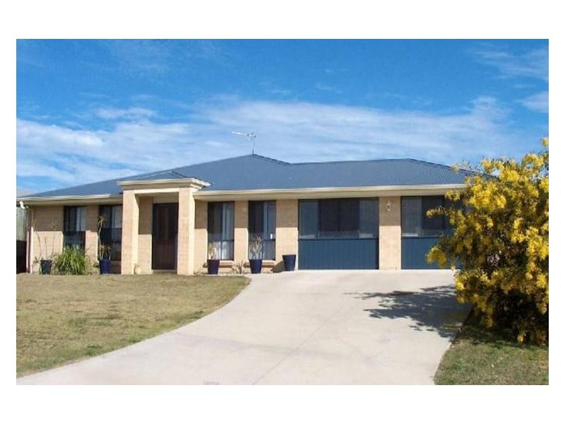 19 Queensbury Grove, Urraween QLD 4655