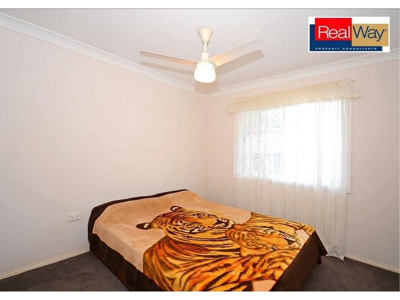 5 Awinya Ct, Urraween QLD 4655