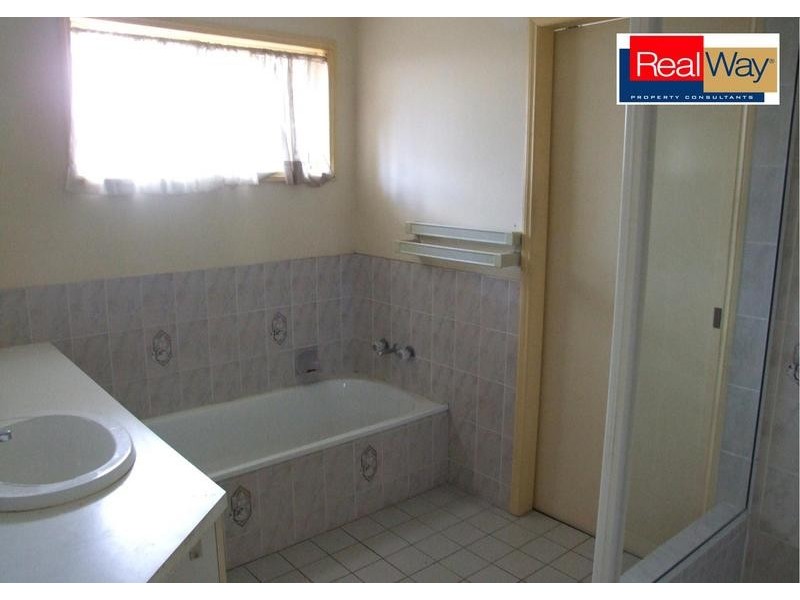 76 Snapper St, Kawungan QLD 4655