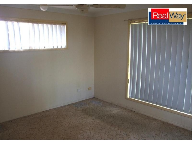 76 Snapper St, Kawungan QLD 4655