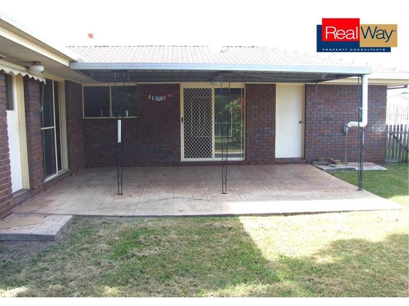 76 Snapper St, Kawungan QLD 4655