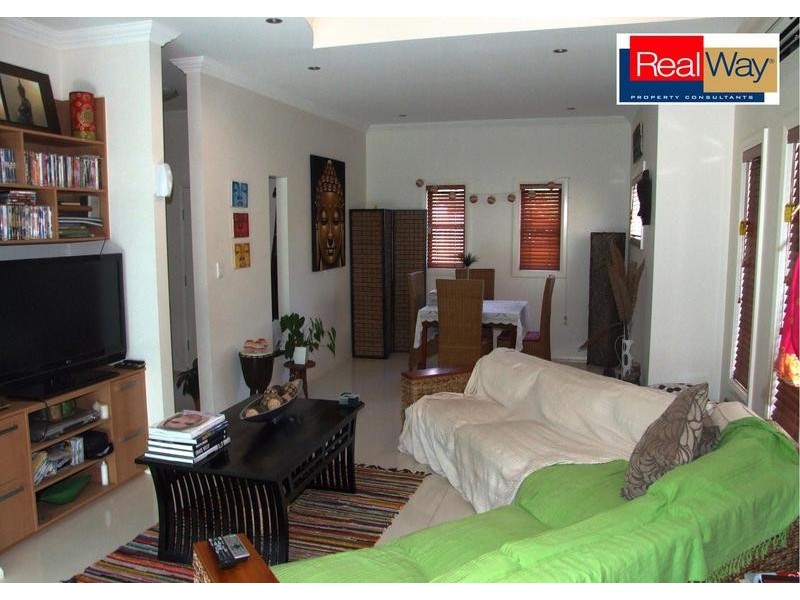 7/ 243 Torquay Tce, Torquay QLD 4655