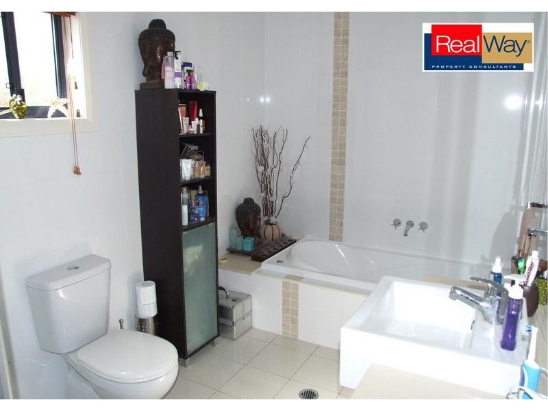 7/ 243 Torquay Tce, Torquay QLD 4655