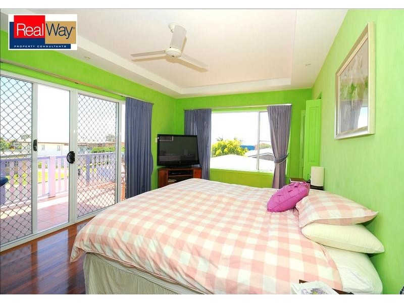 6 Aplin St, Point Vernon QLD 4655