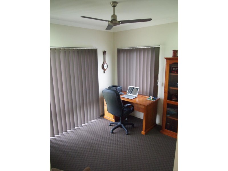 8 Lygon Court, Urraween QLD 4655