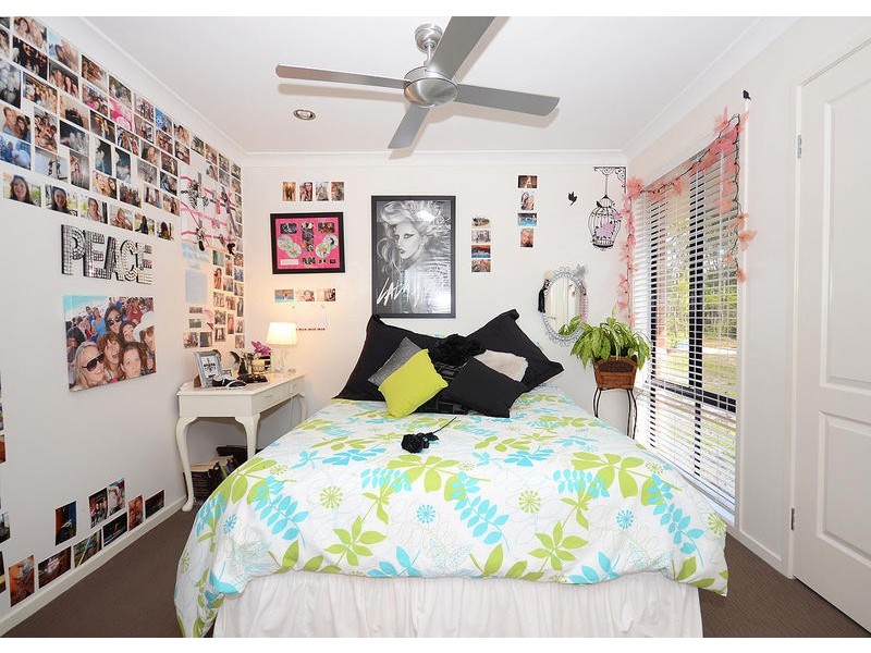 11 Heathland Ave, Wondunna QLD 4655