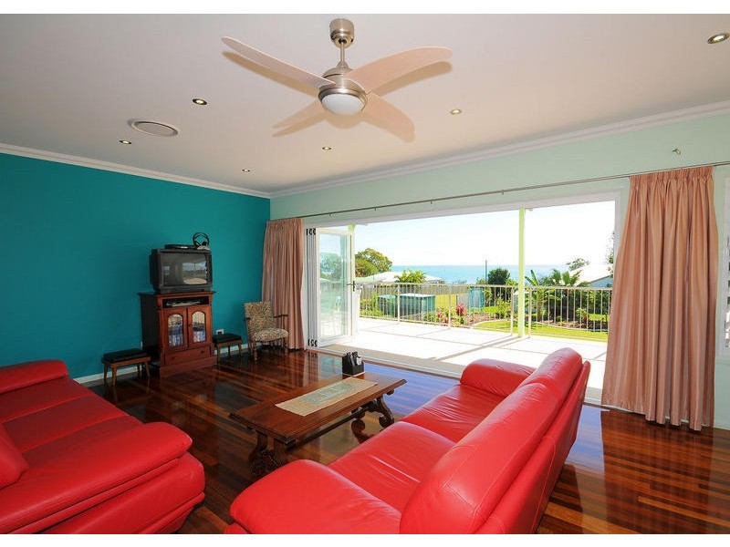 11 Aplin St, Point Vernon QLD 4655