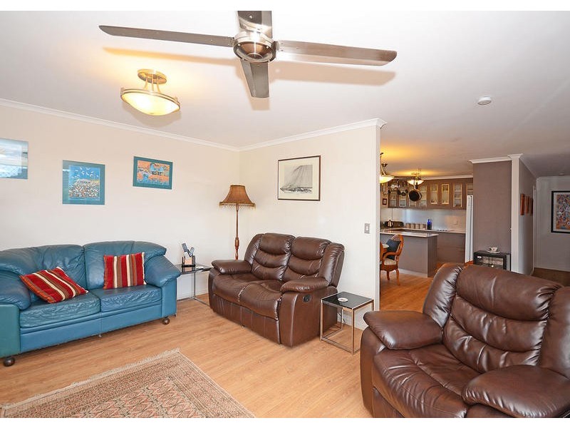 45 Julie Anne St, Urraween QLD 4655