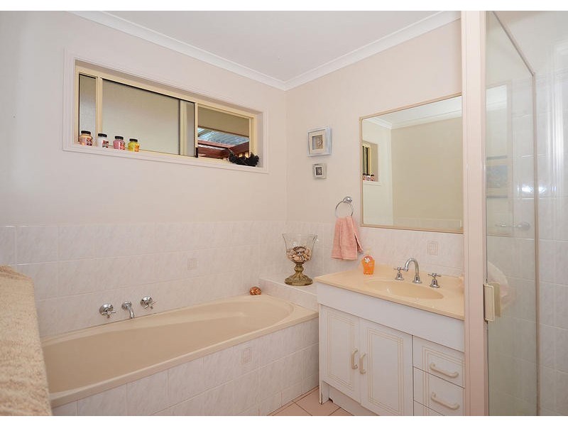 45 Julie Anne St, Urraween QLD 4655