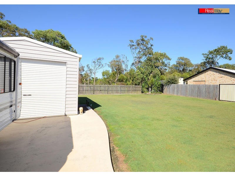 10 Bergin Crt, Torquay QLD 4655