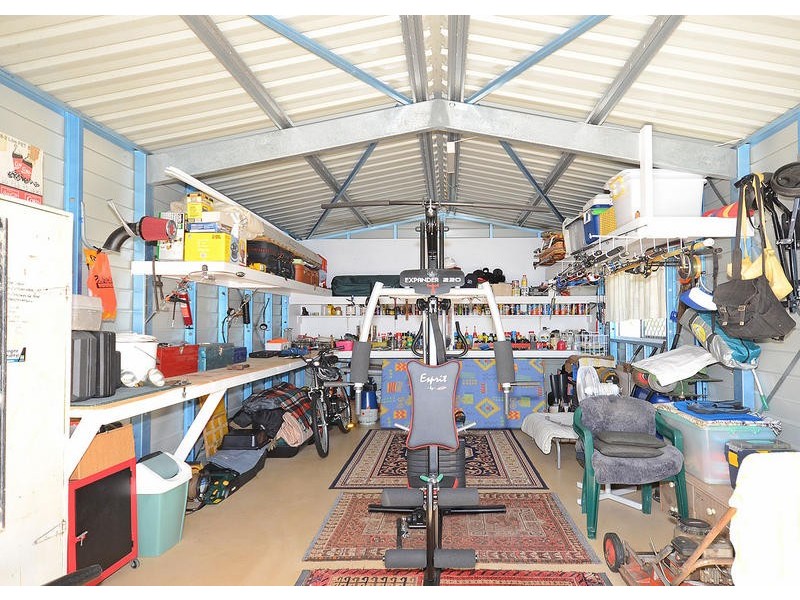 10 Bergin Crt, Torquay QLD 4655