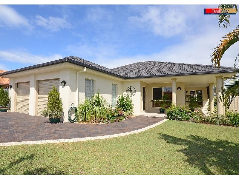 14 Jonwest Close, Torquay QLD 4655