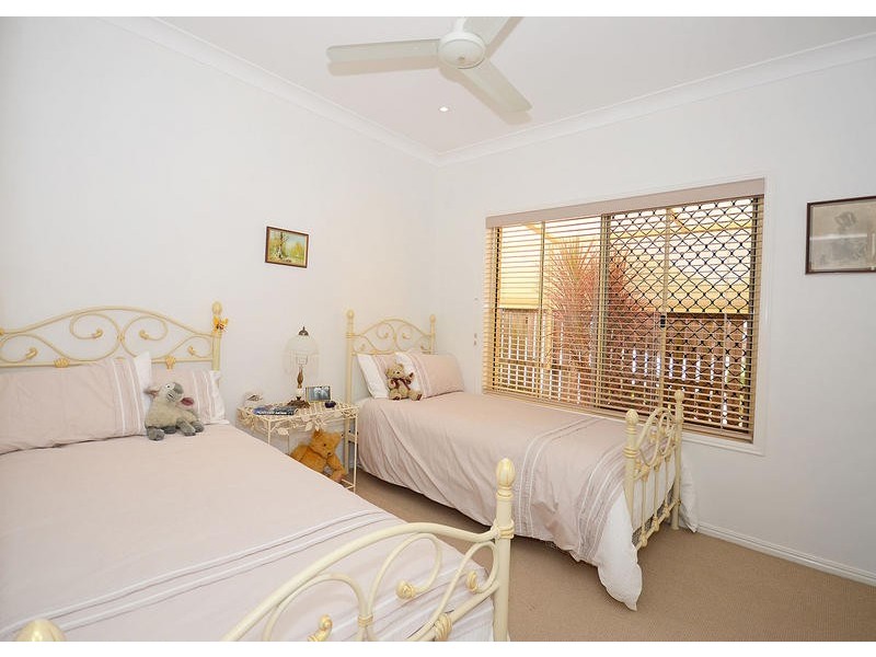 14 Jonwest Close, Torquay QLD 4655
