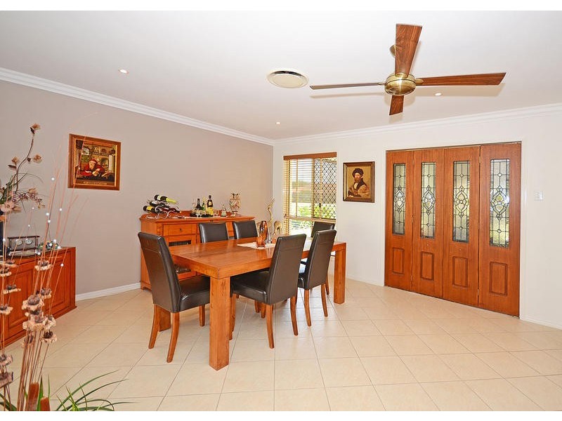 14 Jonwest Close, Torquay QLD 4655