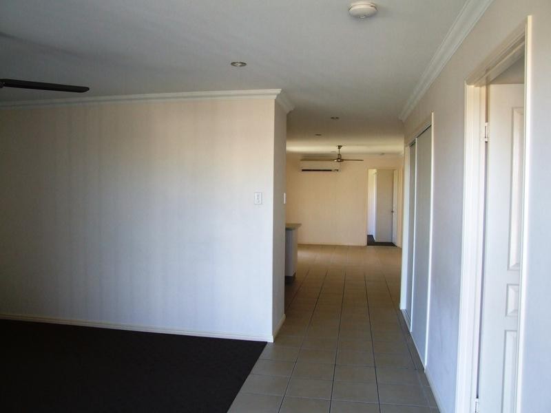 43 Bunya Crt, Eli Waters QLD 4655