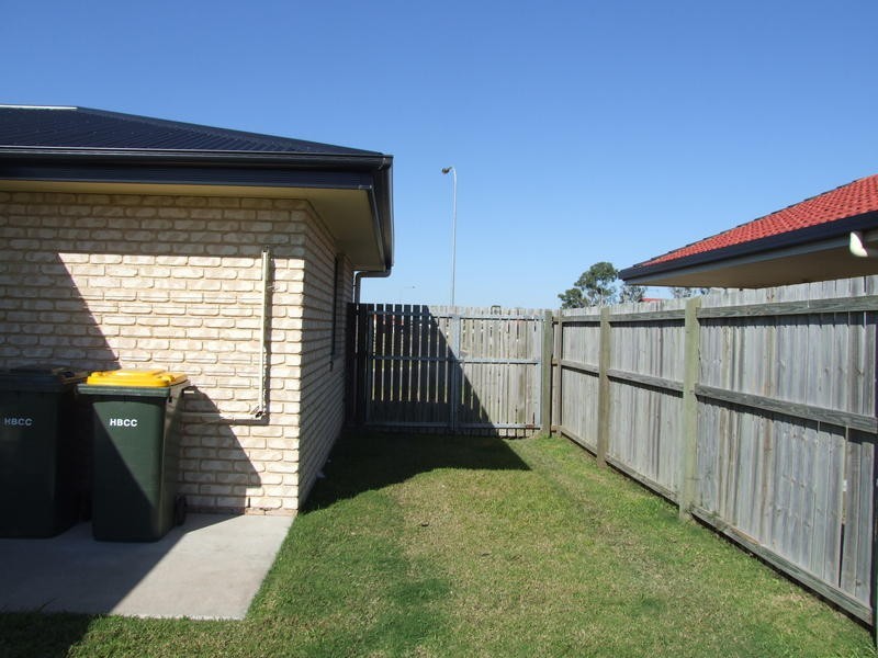 43 Bunya Crt, Eli Waters QLD 4655