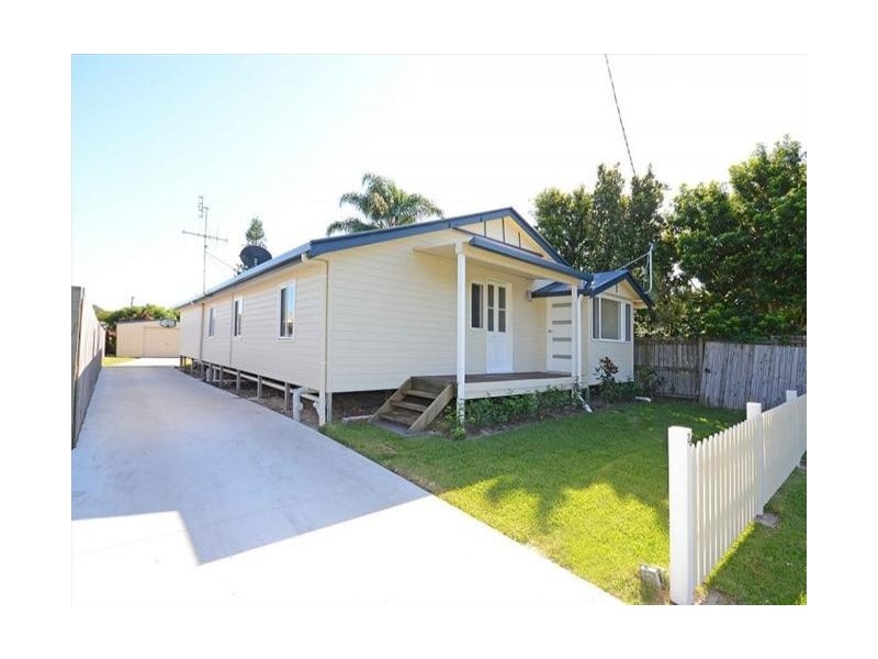 24 View St, Torquay QLD 4655