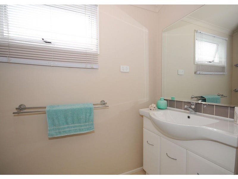 265 Torquay Tce, Torquay QLD 4655