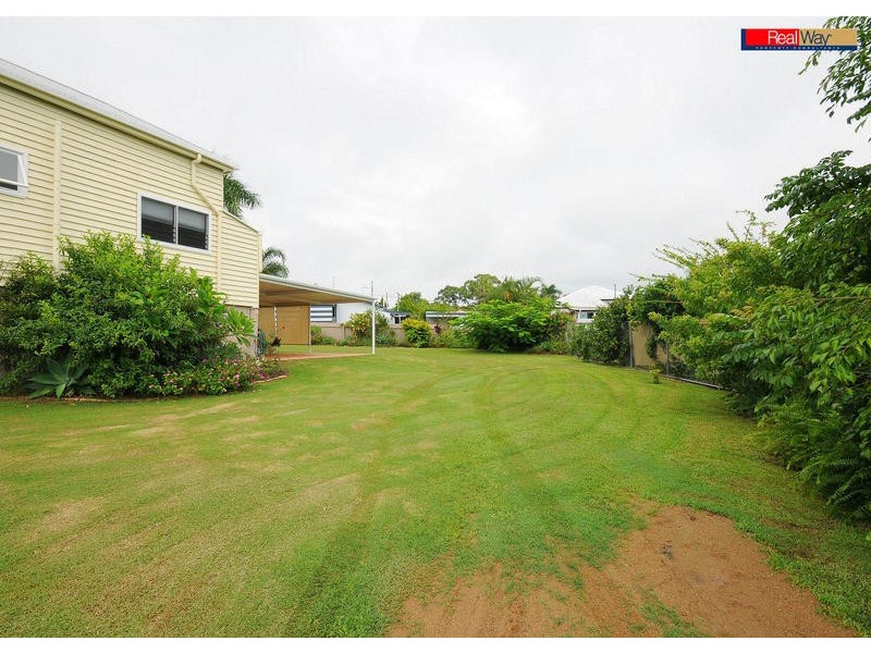 265 Torquay Tce, Torquay QLD 4655