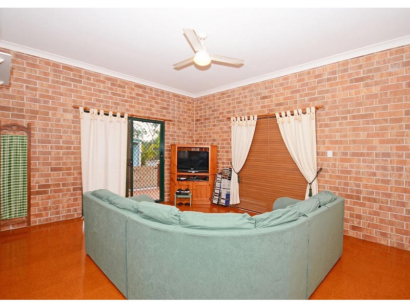 334 Honeyeater Dr, Walligan QLD 4655