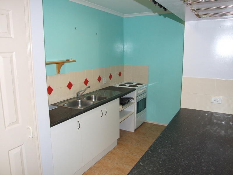 318 Boat Harbour Dr, Scarness QLD 4655