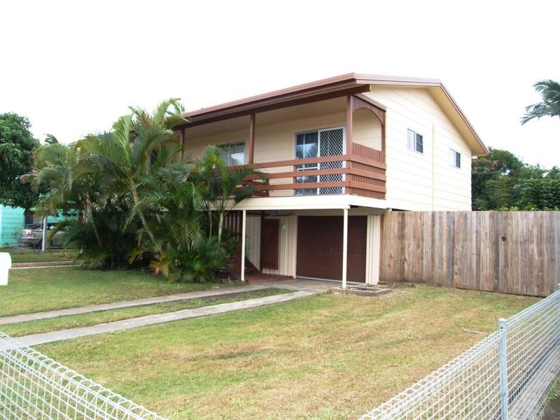 27 Murphy St, Point Vernon QLD 4655