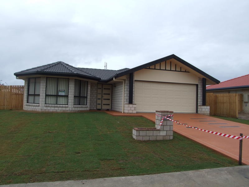 Lot 2 Crystal Crt, Urangan QLD 4655